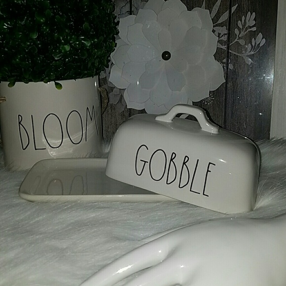 Rae Dunn GOBBLE butter dish holder